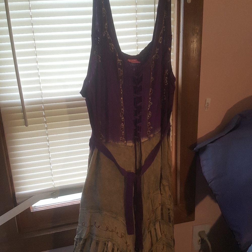 Boho maxi dress, sun pattern